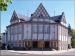 Jméno souboru : Divadlo.jpg
Velikost souboru : 250KB
Rozměry : 800x600
Datum přidání : Květen 04, 2007 Divadlo.jpg